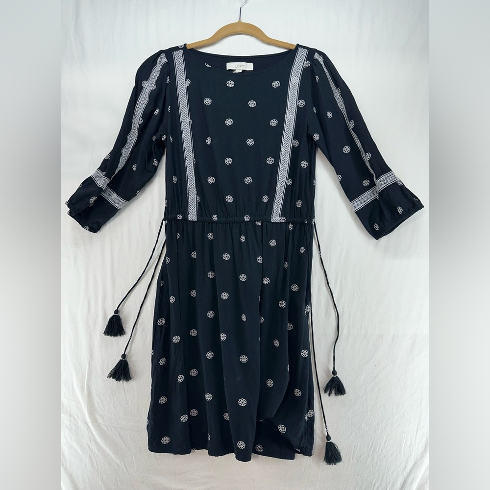 Ann Taylor Loft Women's Long Sleeve Dress Size M Black‎ & White Floral